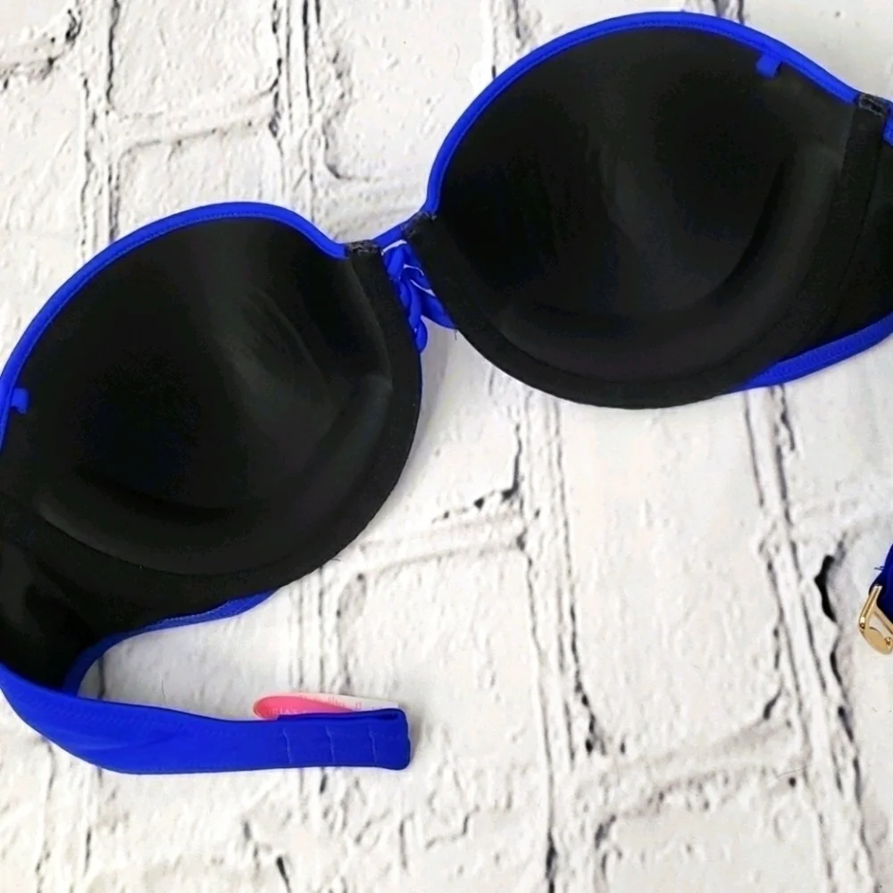 Victorias Secret Bikini Top Push Up 32D Like New!